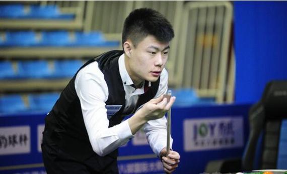 记者：彭啸应该是韧带损伤，联赛最后一轮可能是赶不上了