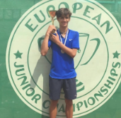 他们引进了 他们引进了