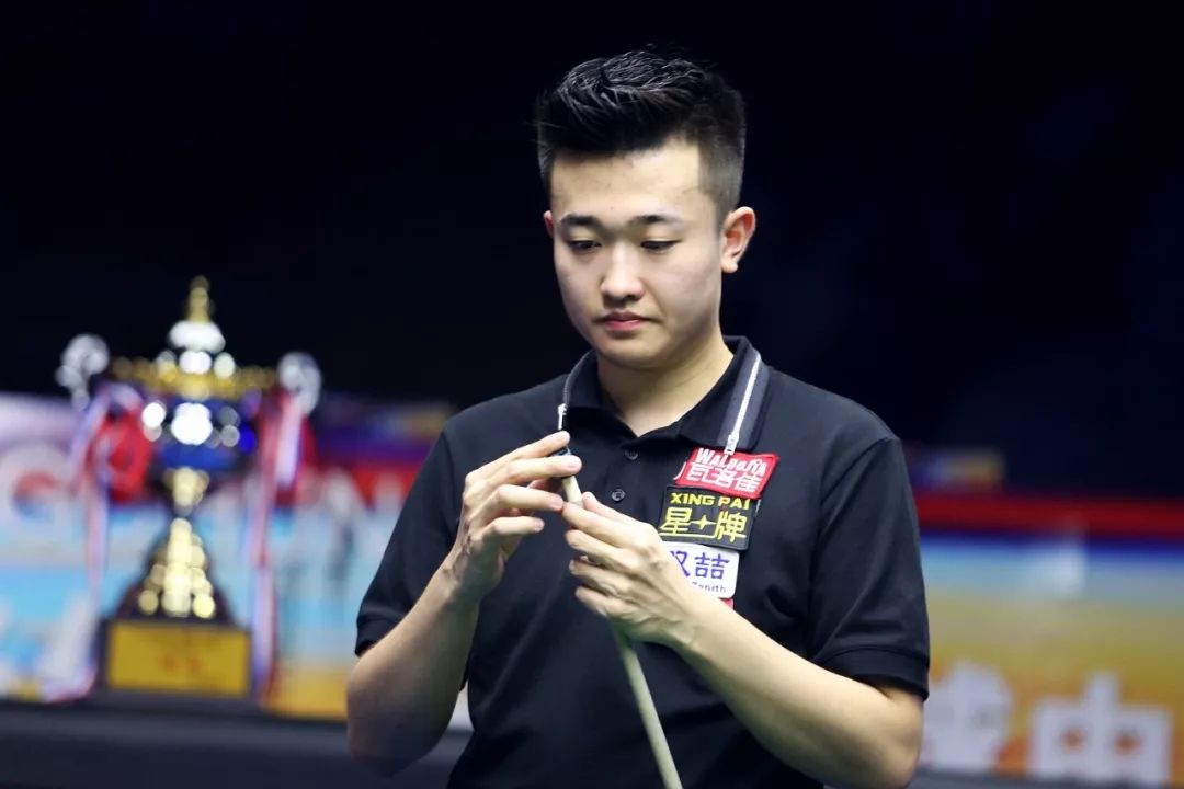 3亿签约伊 3亿签约伊